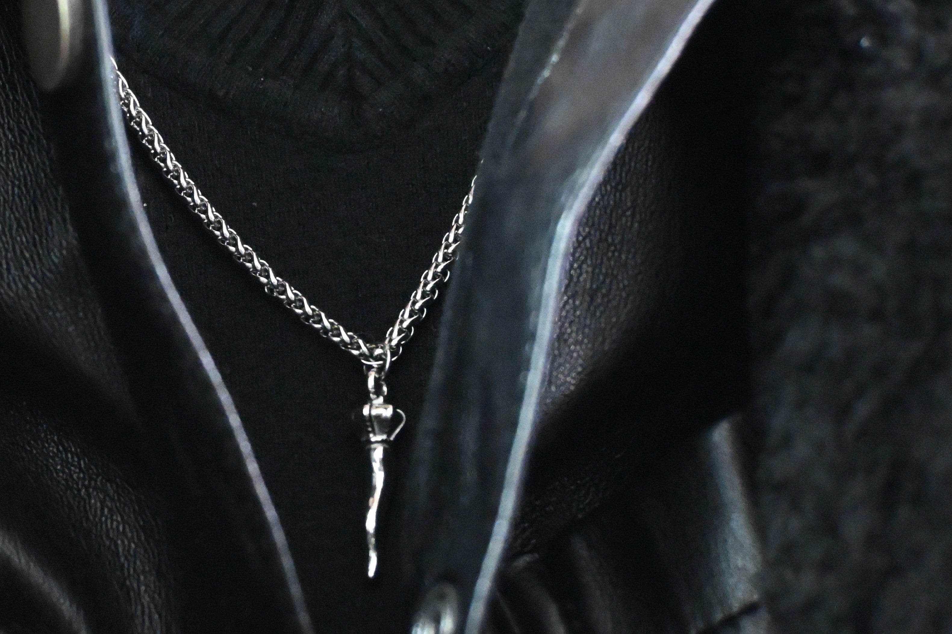 Collana Catena Corno e Corona - Acciaio inossidabile