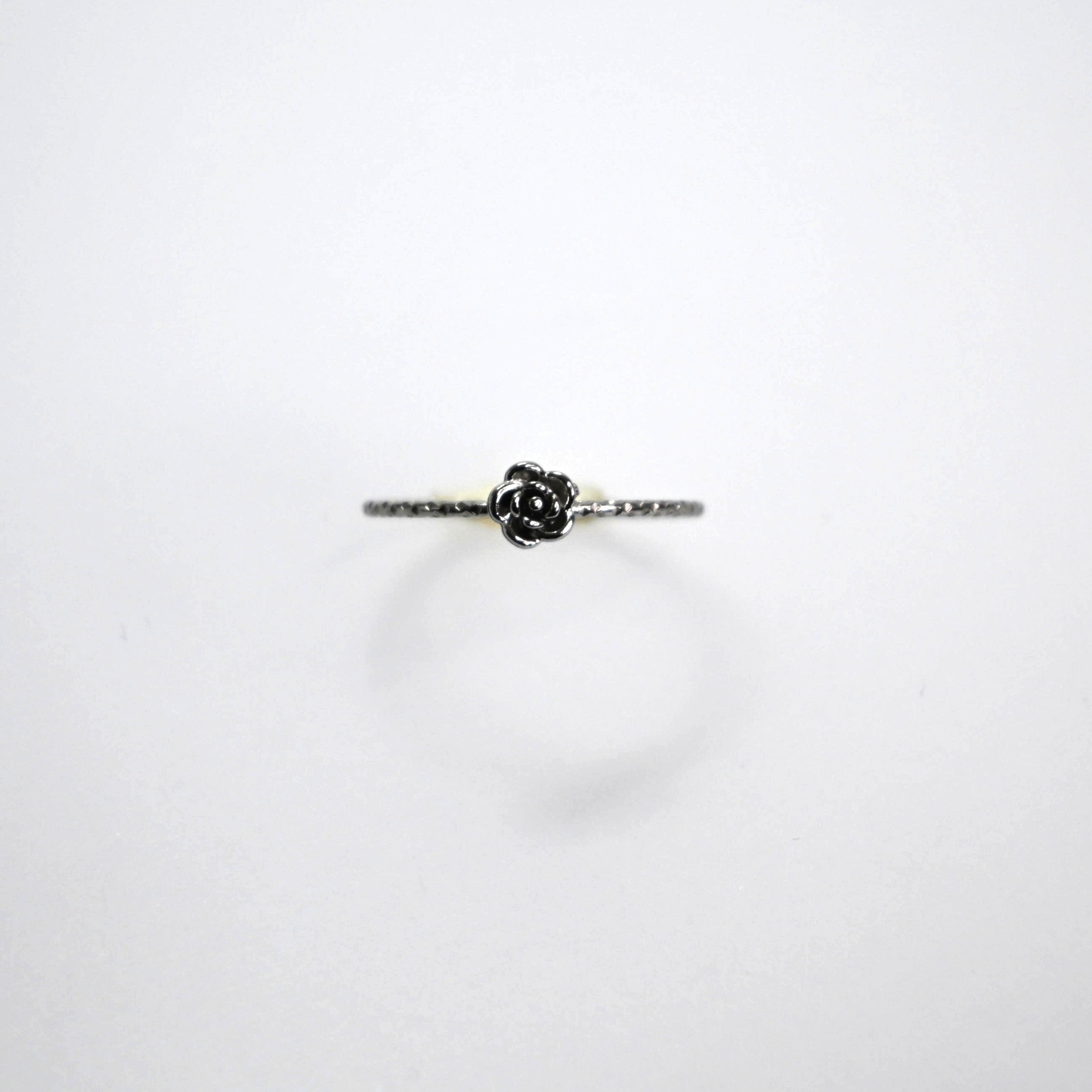 anello sottile con rosa - acciaio inossidabile 304