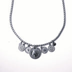 Collana Spiga con Medaglie e Moneta Francese – Acciaio Inossidabile