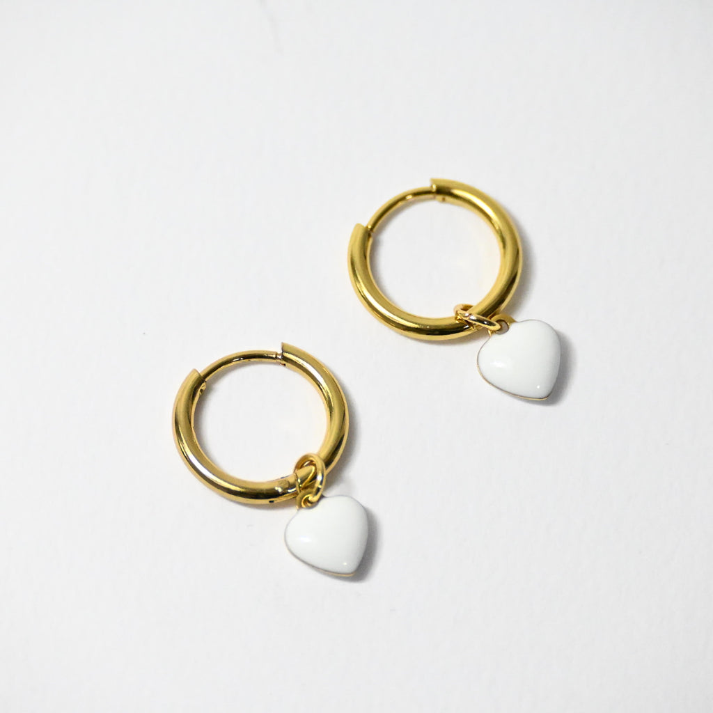 orecchini a cerchio con charm cuore bianco - acciaio inossidabile